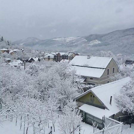 Appartamento Zabava Jaremče Esterno foto